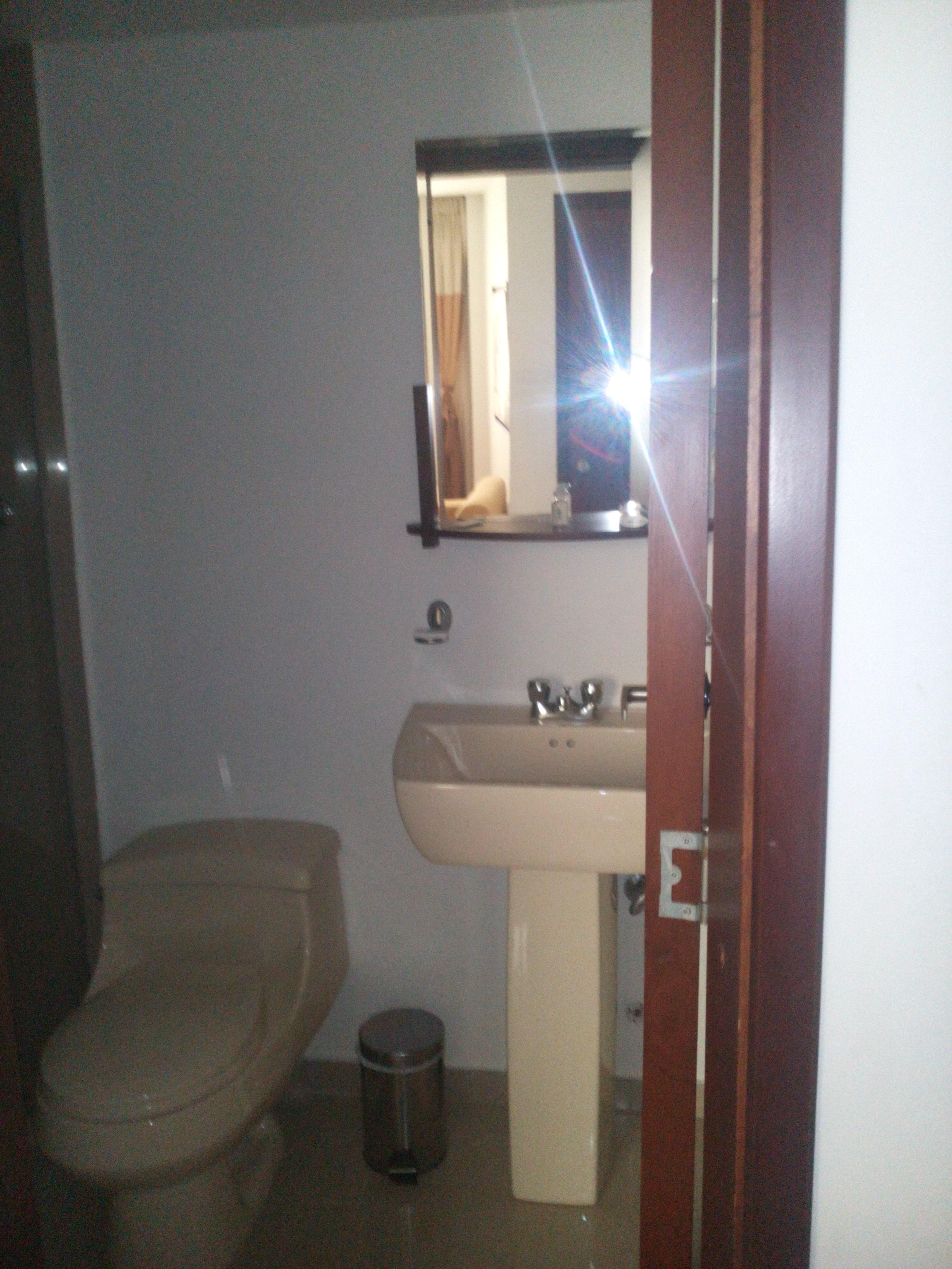 Hotel Cuarta Avenida カリ エクステリア 写真
